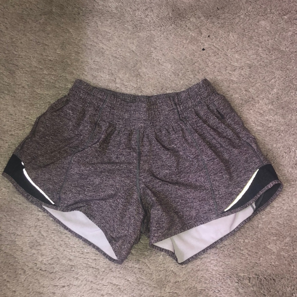 Grey lululemon hotty hot shorts size 6 tall